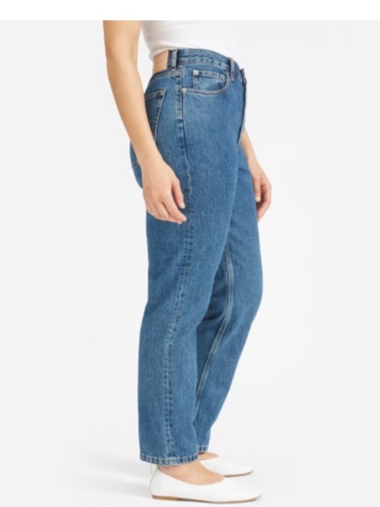 Everlane Denim - Everlane The Curvy ’90s Cheeky Straight Jean Organic Cotton Medium Wash size 26